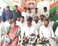 అభివృద్ధి, సంక్షేమం రెండు లక్ష్యాలతో తెలంగాణ ప్రభుత్వం ముందుకు నడుచుకుంటుంది.