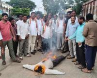 స్పీకర్‌పై అనుచిత వ్యాఖ్యలు.. తాత మధుపై కాంగ్రెస్‌ భగ్గుమంది!