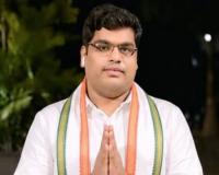 నిరసన స్థలాన్ని శుద్ధి చేయడమా.. ఇది సరికాదు!