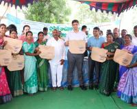 ప్లాస్టిక్ రహిత గ్రామంగా గొట్టిముక్కుల  జిల్లా కలెక్టర్ ఆశిష్ సంగ్వాన్