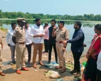 పోచమ్మ చెరువు వద్ద నిమజ్జన ఏర్పాట్లను పరిశీలన....