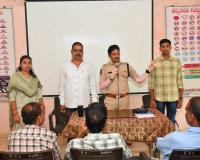 మద్యం సేవించి వాహనం నడపవద్దు