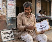 22-ఏ చిక్కుముడి.. సామాన్యుడికి సంకెళ్లెందుకు?