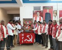 పోరాట వీరుడు పోతుగంటి పోశెట్టి నివాళి గీతం ఆవిష్కరణ.