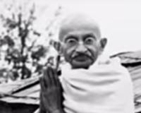 _గాంధీలు పోయారు... గాడ్సేలు వచ్చారు..!!