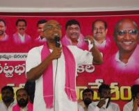 గ్రాడ్యుయేట్స్ ఎన్నికలు టిఆర్ఎస్ పార్టీకి అత్యంత కీలకమైనవని. 