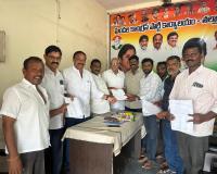 పట్టభద్రుల ఎన్నికల్లో కాంగ్రెస్ అభ్యర్థి సర్వోత్తమ రెడ్డిని గెలిపించాలి