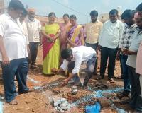 ఎన్కతలలో డ్వాక్రా మహిళా సంఘ భవనానికి వైభవంగా భూమి పూజ!