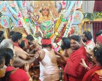 శ్రీదేవి నవరాత్రి ఉత్సవాలు  ఘనంగా నిర్వహిస్తున్న శ్రీ నవదుర్గా ఉత్సవ కమిటీ 