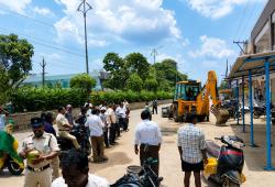 మధిర నుండి ఆత్కూర్ వరకు రహదారి వెడల్పు
