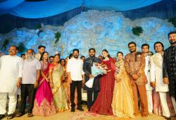 కాబోయే వధూవరులను ఆశీర్వదించిన ముఖ్య‌మంత్రి రేవంత్ రెడ్డి గారు..