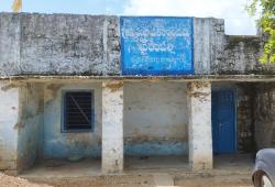 శిథిలావస్థలో బైరంపల్లి ప్రభుత్వ పాఠశాల భవనం..