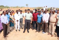 ప్రతి రైతు తన వ్యవసాయ భూమిలో వ్యవసాయ క్షేత్ర చెరువు నిర్మాణం చేపట్టాలి