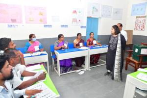 భూత్పూర్ బీబీ మున్సిపాలిటీలో పోలింగ్ కేంద్రాలను సందర్శించిన జిల్లా కలెక్టర్ విజయేందిర బోయి