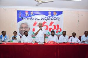 బీసీ సదస్సుకు హాజరైన ప్రొఫెసర్ కోదండరాం