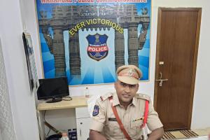 ​కాజీపేట ఇన్‌స్పెక్టర్‌గా బాధ్యతలు స్వీకరించిన జె. శ్యామ్ సుందర్