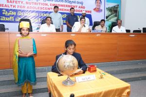 స్నేహ సంఘాల ఆధ్వర్యంలో మాక్ పార్లమెంట్ నిర్వహణ
