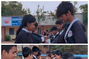 కొందుర్గ్ న్యూ మాక్స్ కుంఫూ విద్యార్థులు రక్ష బంధన్ సందడి.