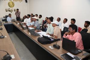 రీ-సర్వే డేటా ఎంట్రీలో ఏమాత్రం పొరపాట్లకు తావివ్వొద్దు.... జిల్లా కలెక్టర్ దివాకర టిఎస్