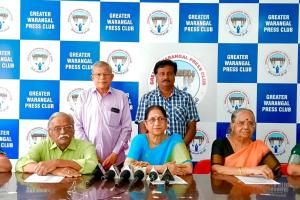 కలళ ద్వారా సామాజిక చైతన్యానికి పట్టాభిషేకం