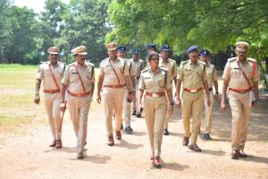 మడికొండ పోలీస్ శిక్షణ కేంద్రాన్ని సందర్శించిన సీపీ....ఎన్. శ్వేత ఐపిఎస్