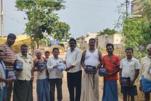 కాటమయ్య రక్ష కవచం పంపిణీ.