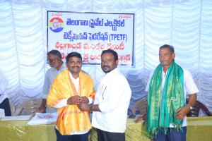 టిపిఈటిఎఫ్ నూతన జిల్లా అధ్యక్షుడిగా బొజ్జ జానీ ఏకగ్రీవ ఎన్నిక .