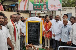 కాలనీల అభివృద్ధికి అత్యధిక ప్రాధాన్యత.. 