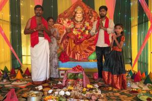 గోవిందుతండాలో వైభవంగా బాల త్రిపుర సుందరి అమ్మవారి అలంకరణ