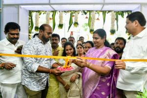 నల్లగొండలో ప్రారంభమైన మనోరమ హోటల్