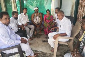 కష్టకాలంలో అండగా... సింగరేణి మండల సర్పంచుల ఐక్యత!