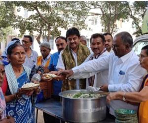 లయన్స్ క్లబ్ ఆధ్వర్యంలో ఉచిత అల్పాహారం దుప్పట్ల పంపిణీ.