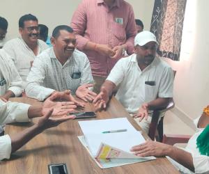 రైతుల కస్టర్జీతం రైతులకే దక్కాలి 