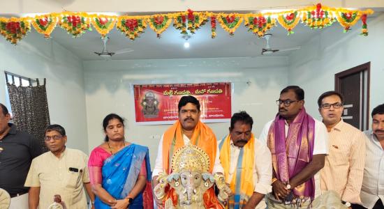 పర్యావరణ పరిరక్షణకు మట్టి వినాయకులే మేలు.