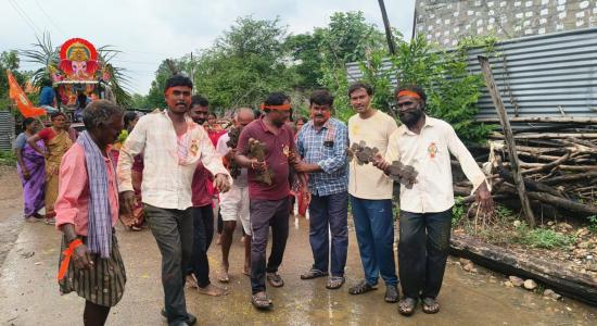 గణపయ్యకు ఘన వీడ్కోలు... సర్పంచ్ రంజిత్ కుమార్ ఉత్సాహం!